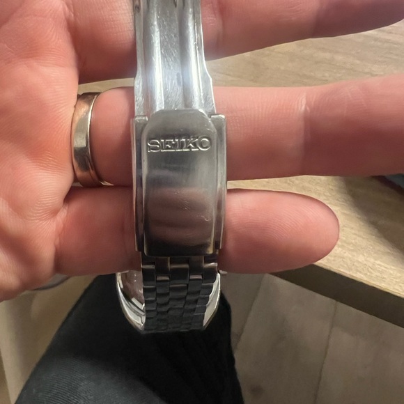 Seiko Hi-Beat Silver and Black Watch - Picture 2 of 6